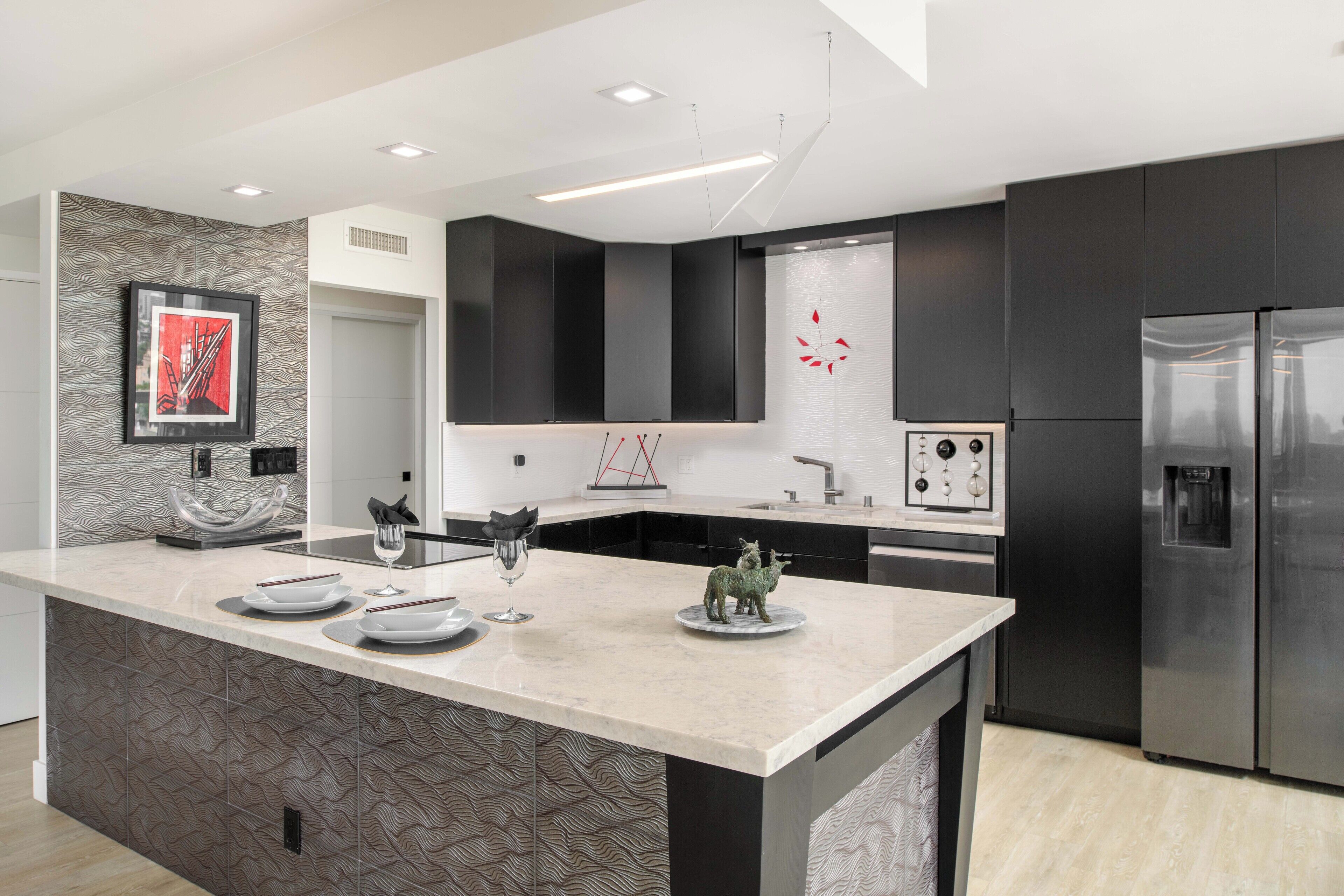 冰箱、微波 炉、烤箱、炉灶