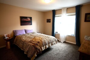 2 habitaciones, escritorio, wifi y ropa de cama