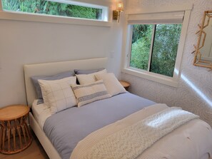 Bügeleisen/Bügelbrett, kostenloses WLAN, Bettwäsche