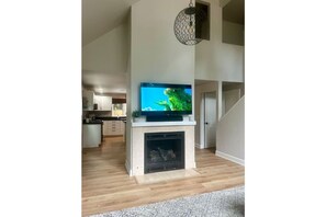 Interior - Charming Home close to downtown Kirkland (Kirkland)