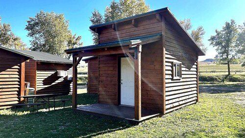 Sturgis SD. Camping Cabin with 2 Full Size Futons in Beautiful Blackhills
