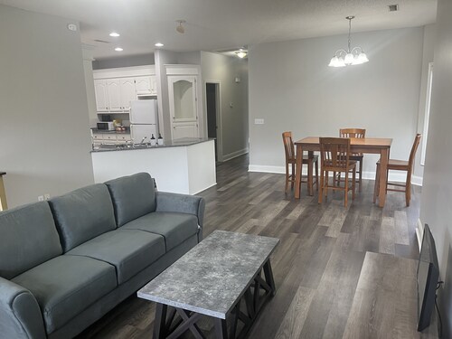 Modern & Spacious Duplex