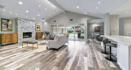 Stunning 4 beds/4.5 baths Villa with pool