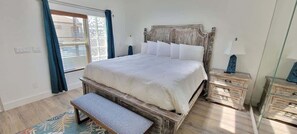4 bedrooms, WiFi, bed sheets