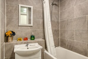 Departamento Deluxe, baño privado (Flat 240) | Baño