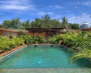 Outdoor pool - Melrose Place (Puerto Escondido)