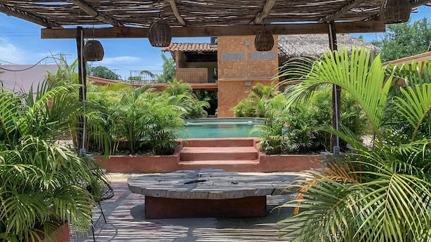 Exterior - Melrose Place (Puerto Escondido)