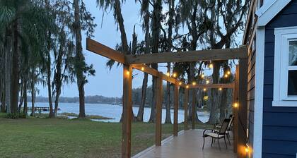 Relaxing Lakefront Farm Tiny Home