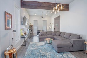 House (3 Bedrooms) | 3 bedrooms, laptop workspace, iron/ironing board, bed sheets