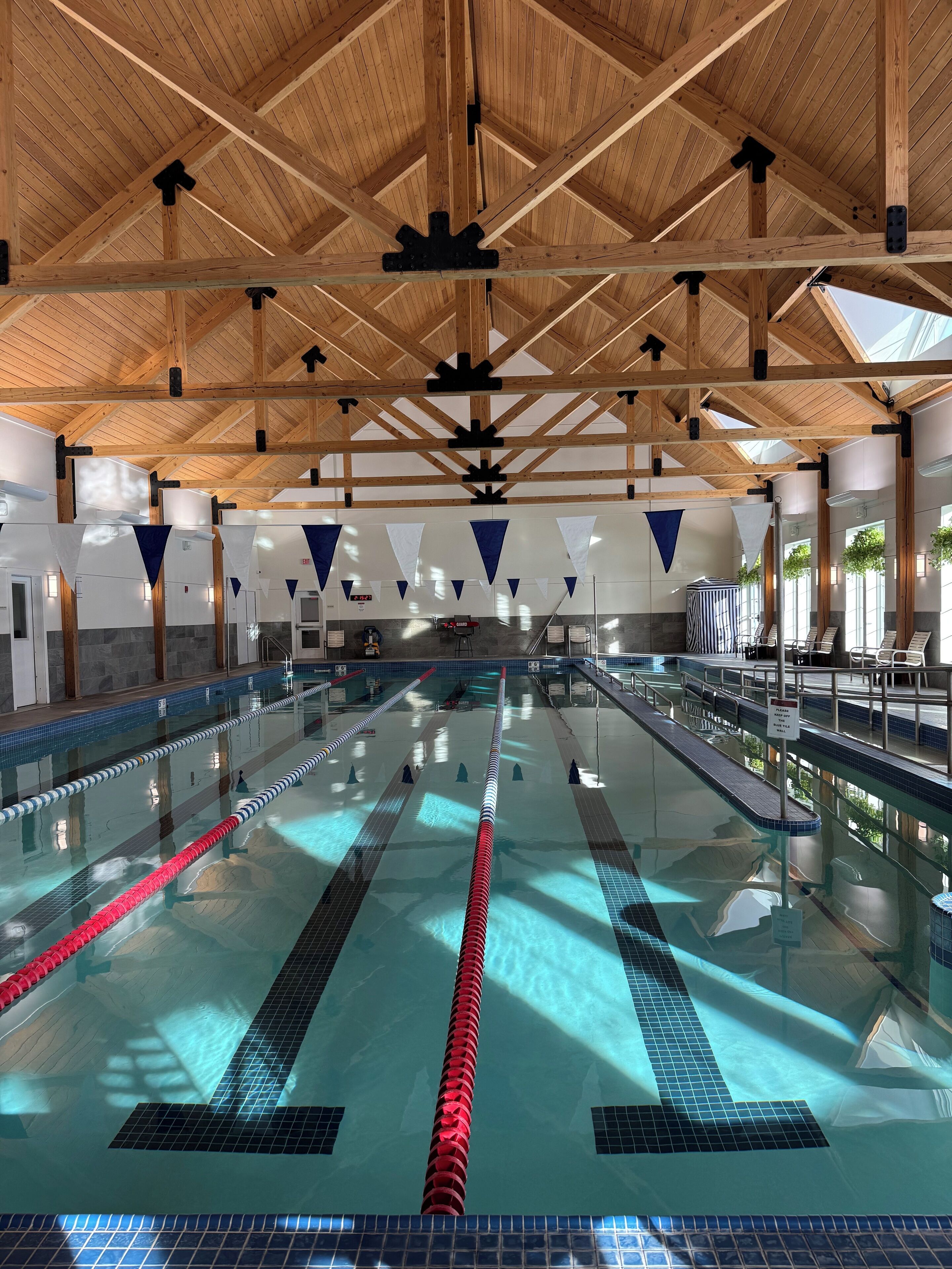 Innenpool, Außenpool