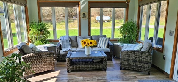 Interior - COUNTRY VIEW GETAWAY: ATV/UTV and Country Living Combined, Sleeps 8, near Town. (Lansing)