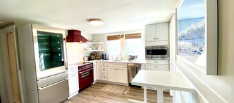 Exquisite Oceanfont Cottage at Madaket Beach!