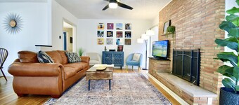 Tech Terrace Bungalow~Pet Friendly Yard~Walk To TTU Campus!