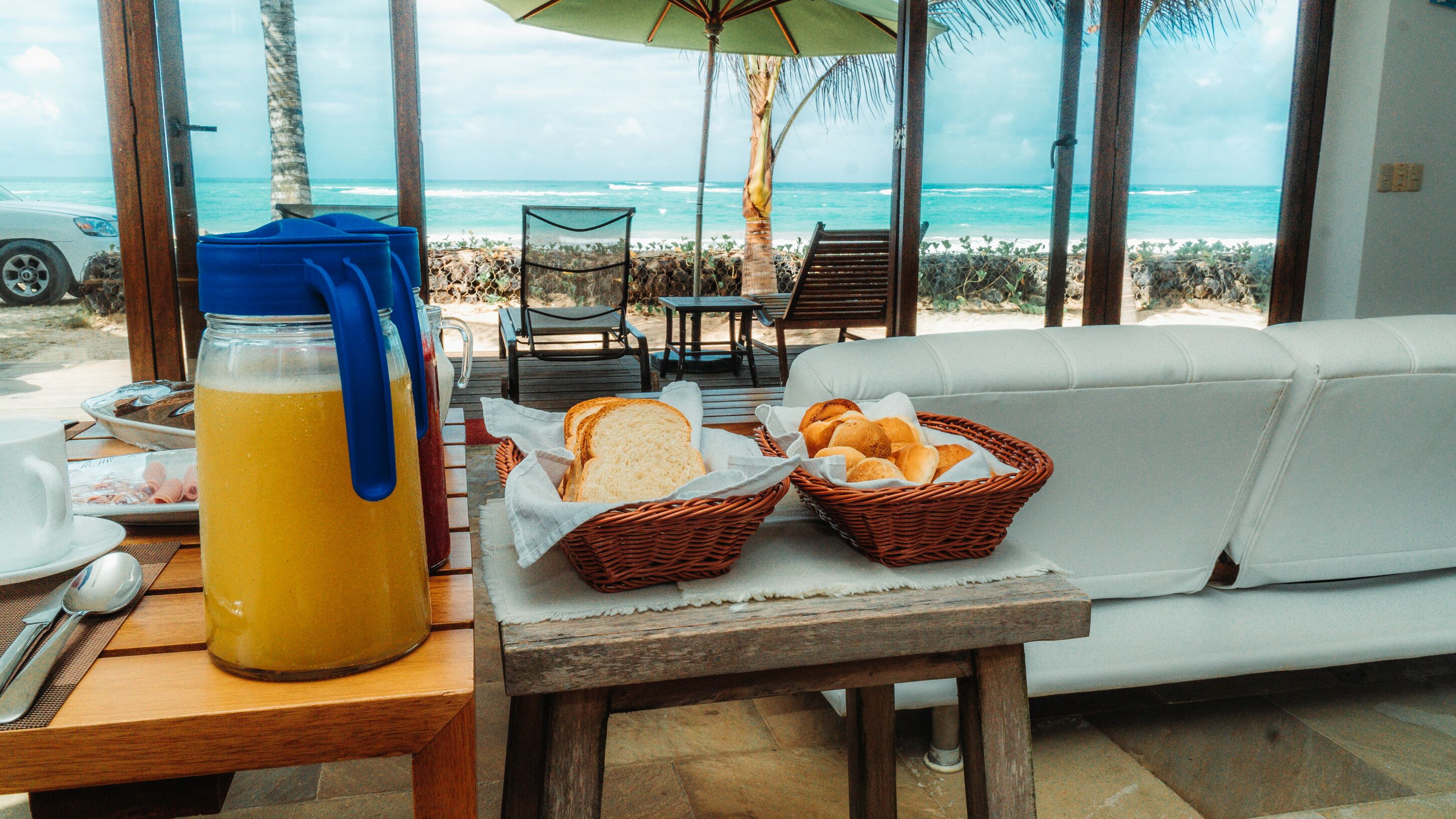 Petit déjeuner buffet (20 USD par personne)