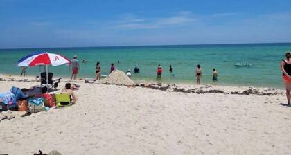 3br Home 4 minutes to beach with kayak