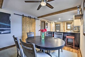 Dining - Main Street Frisco Condo w/ Private Patio! (Frisco)
