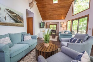 House (4 Bedrooms) | Property amenity