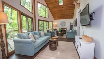 House (4 Bedrooms) | Property amenity