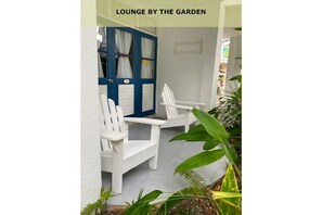 Terrace/patio - Lush Tropical apartment located in a 4-star resort (st ann)