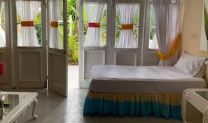 1 bedroom, in-room safe, iron/ironing board, WiFi