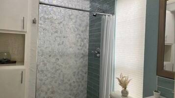 Shower, towels, soap