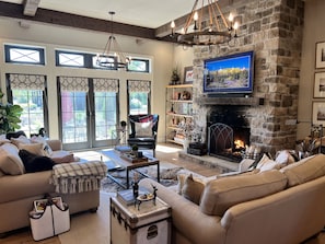 Smart TV, fireplace, music library