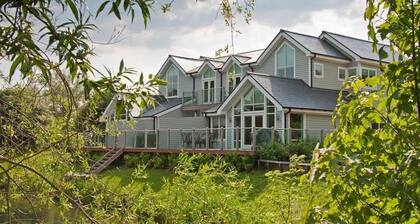 Spring Lake 77, The Ferns (P)