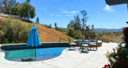 House with pool/spa/minutes to wineries
