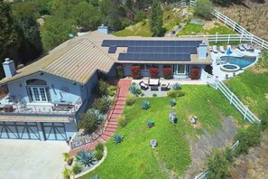 Exterior - House with pool/spa/minutes to wineries (Temecula)