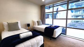 2 habitaciones, tabla de planchar con plancha y wifi gratis