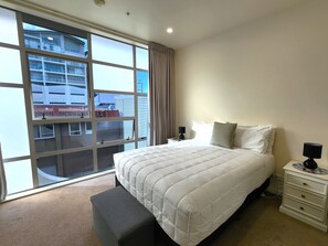 Apartment | 2 Schlafzimmer, Bügeleisen/Bügelbrett, kostenloses WLAN, Bettwäsche