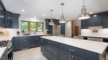 House (5 Bedrooms) | Property amenity