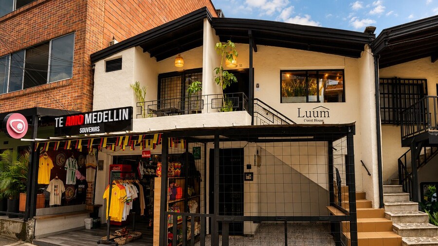 Luum Guest House