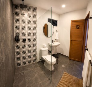 Unclassified image, 5 of 33, button - Luum Guest House (Medellín)
