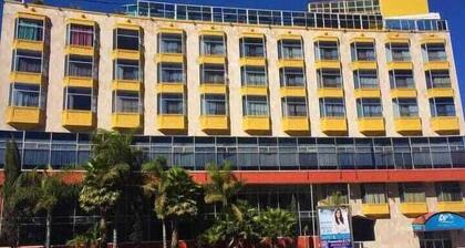 Hotel Arroyo Express