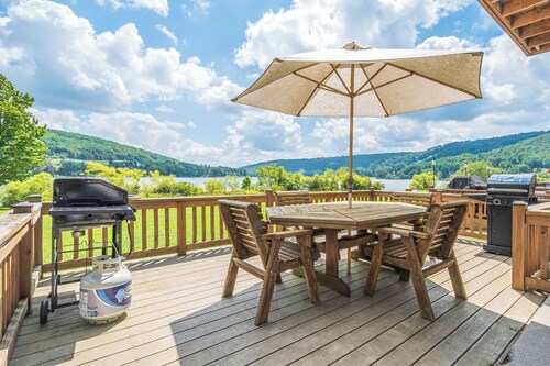 Ski Harbor 11 by Taylor Made Deep Creek
