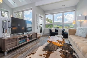 Studio (4 Bedrooms) | Property amenity