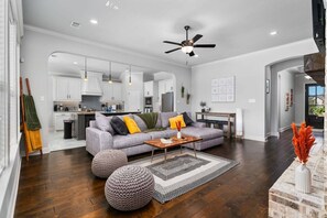 Fernseher, Videospiele, Arbeitsbereiche