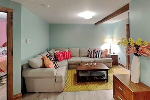 Studio (3 Bedrooms) | Fasilitas properti