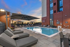 Outdoor pool - Residence Inn by Marriott Atlanta Covington (Covington)