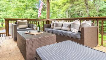 House (4 Bedrooms) | Property amenity