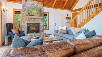 House (4 Bedrooms) | Property amenity