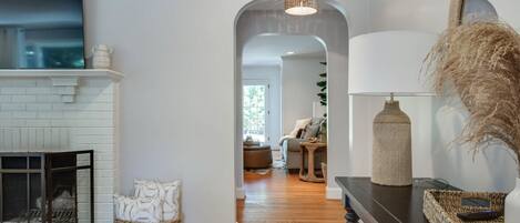 Smart TV, fireplace, books