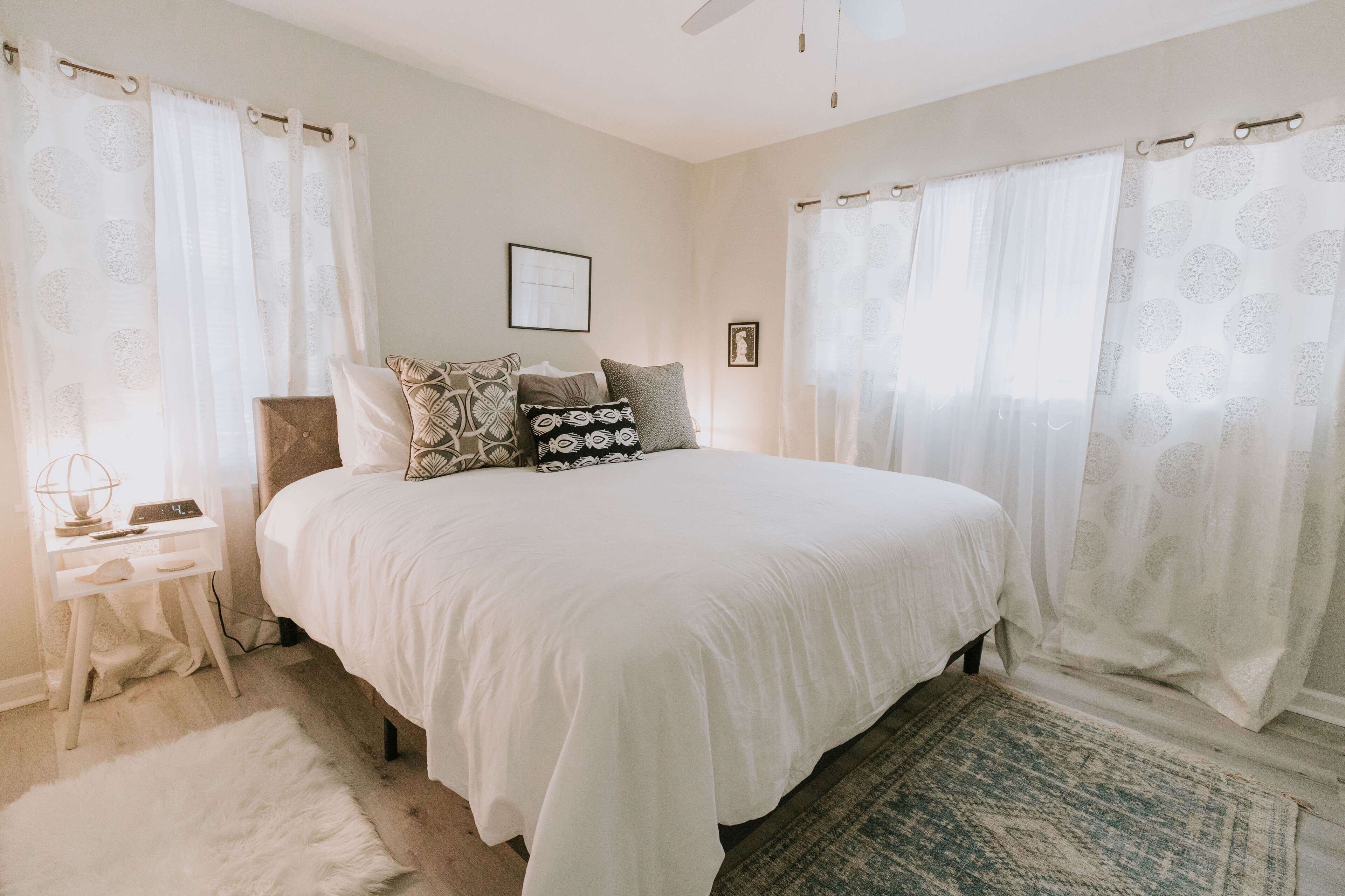 3 chambres, fer et planche à repasser, Wi-Fi gratuit, draps fournis