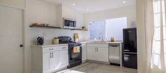 Newly Remodeled Cozy Coastal Feel Home