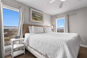 4 bedrooms, iron/ironing board, WiFi, bed sheets