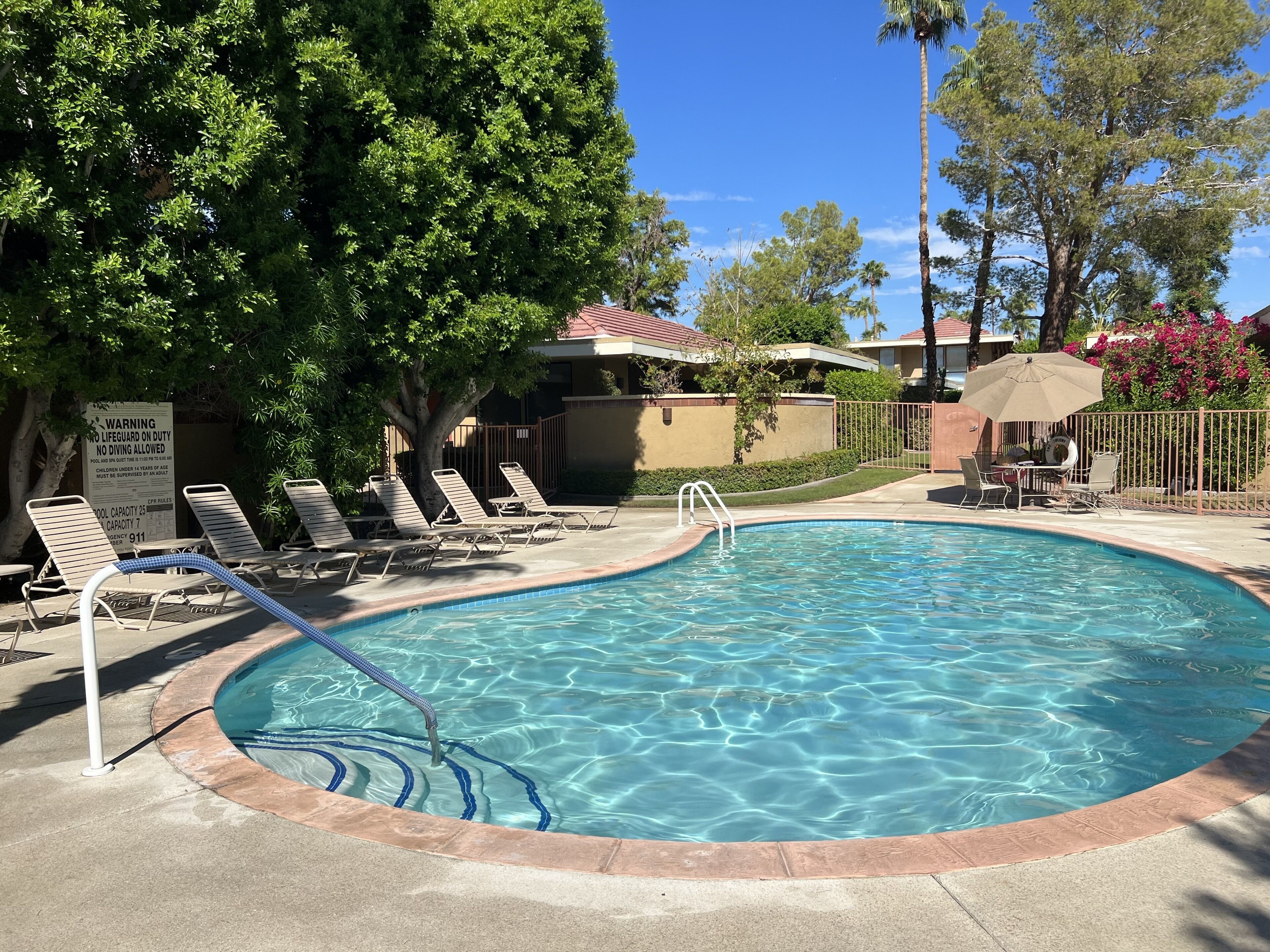 Secluded, spacious and recently renovated condo close to downtown Palm Springs!!