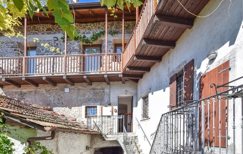 Stunning apartment in Stenico with WiFi