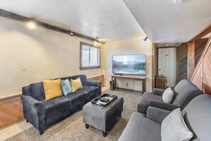 TV connectée, cheminée