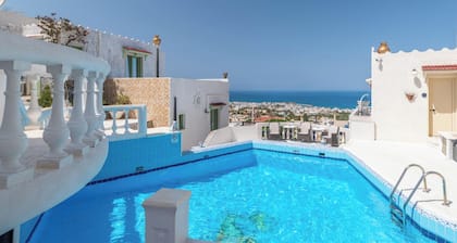 Chersonisos Hidden Gem With 3 Bedrooms